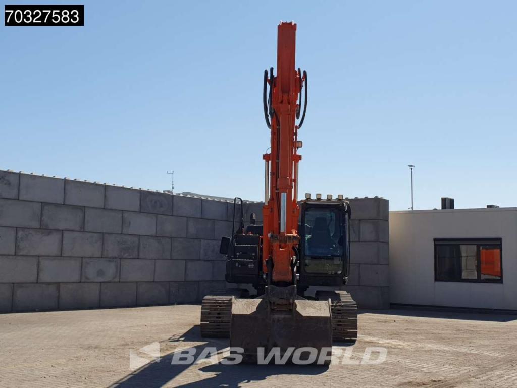 Hitachi ZX210 LC -6 Foto 7