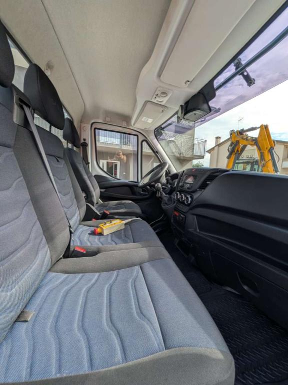 Iveco Daily 72C18 Foto 11