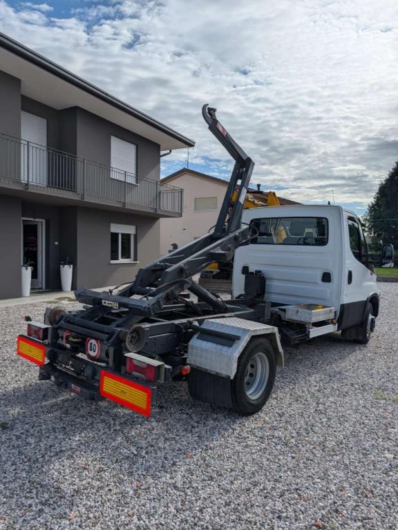 Iveco Daily 72C18 Foto 9