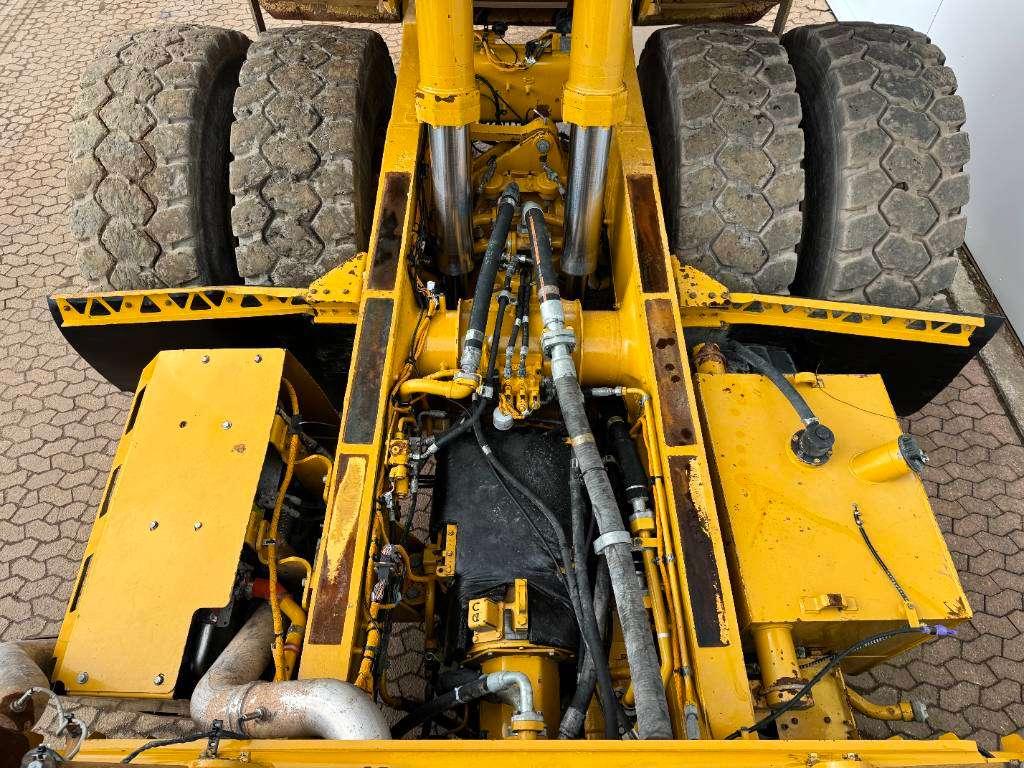 Caterpillar 772G - Automatic Greasing / Body Heating Foto 25