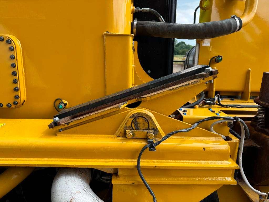 Caterpillar 772G - Automatic Greasing / Body Heating Foto 29