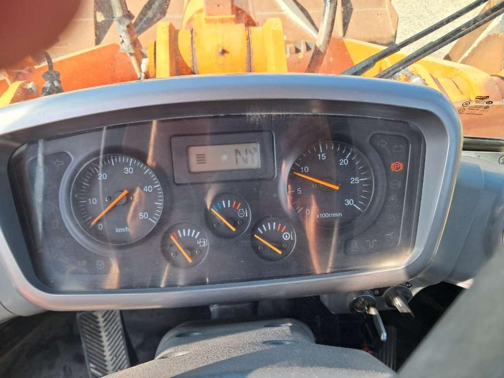 Doosan DL300 Foto 7
