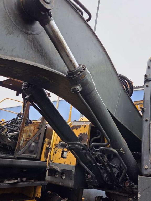 Volvo boom arm cylinders 14547225 for Volvo ECR235C L, ECR235D L, ECR235E L Foto 2