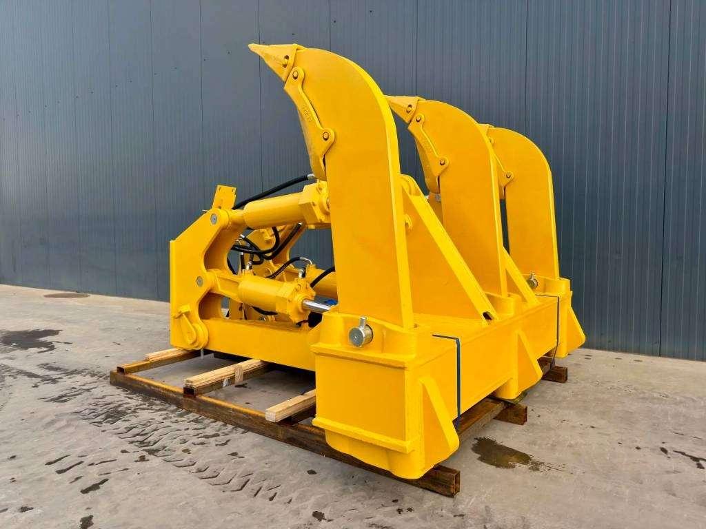 Komatsu D155 Foto 12