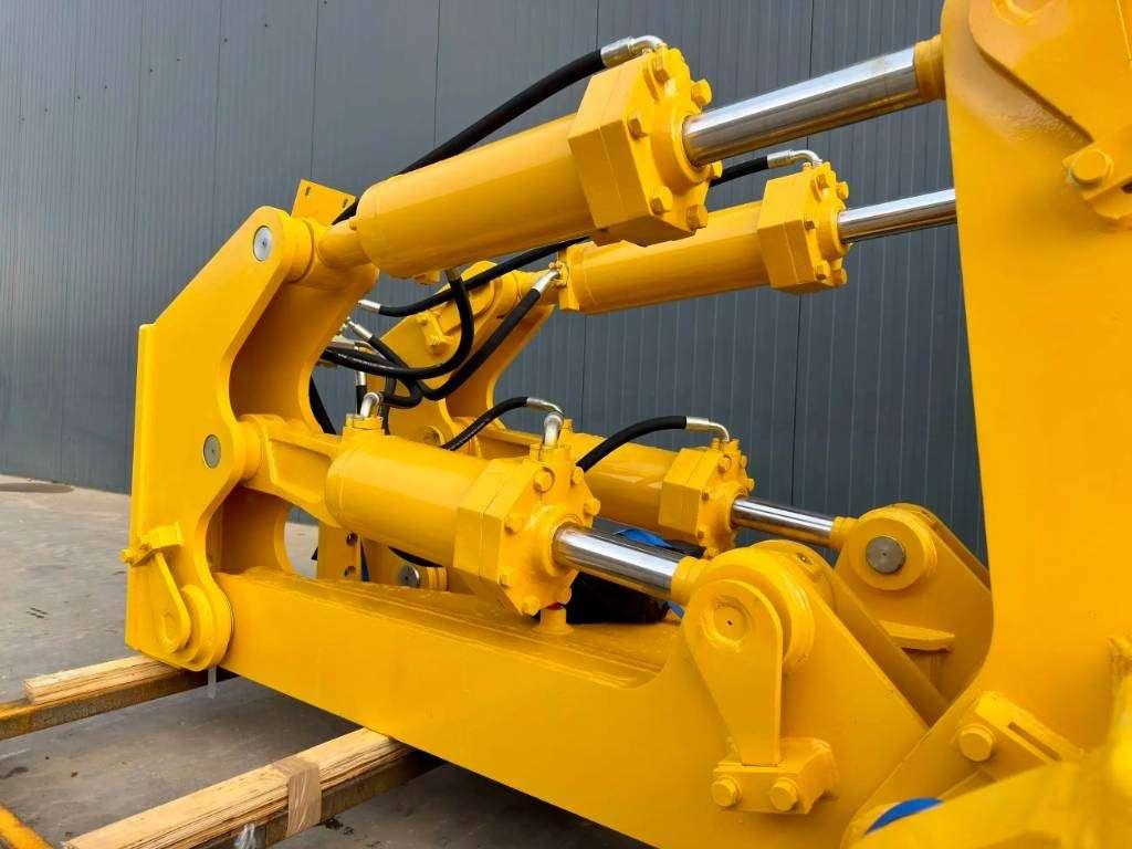 Komatsu D155 Foto 14