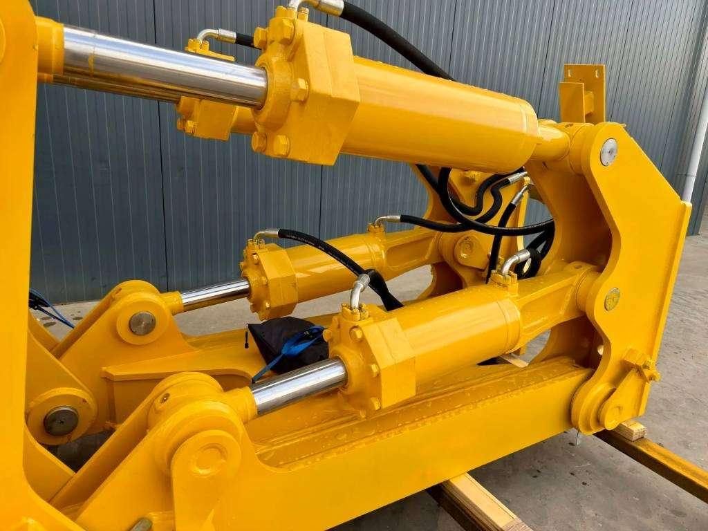 Komatsu D155 Foto 5