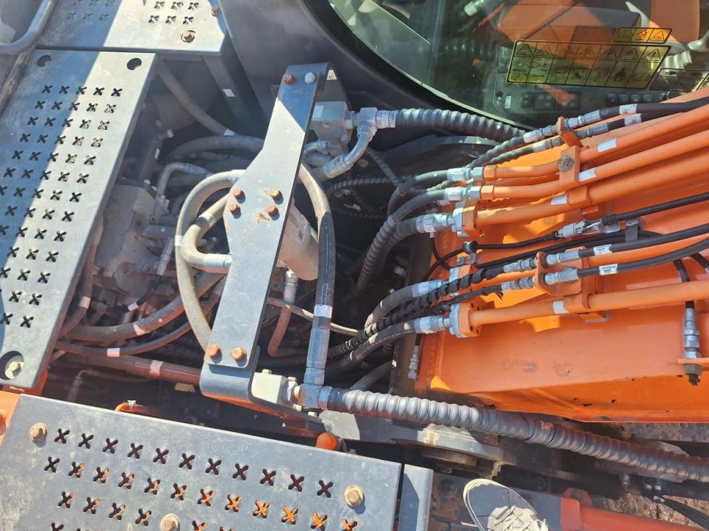 Doosan DX240NLC Foto 2