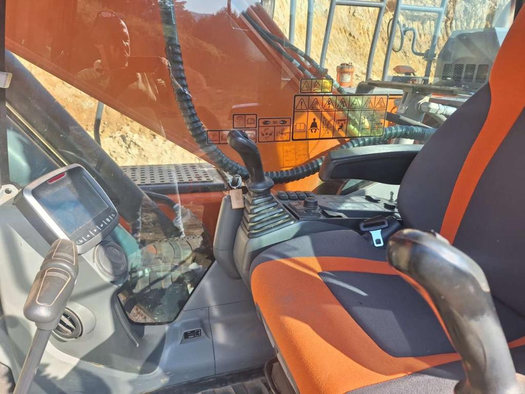 Doosan DX240NLC Foto 5