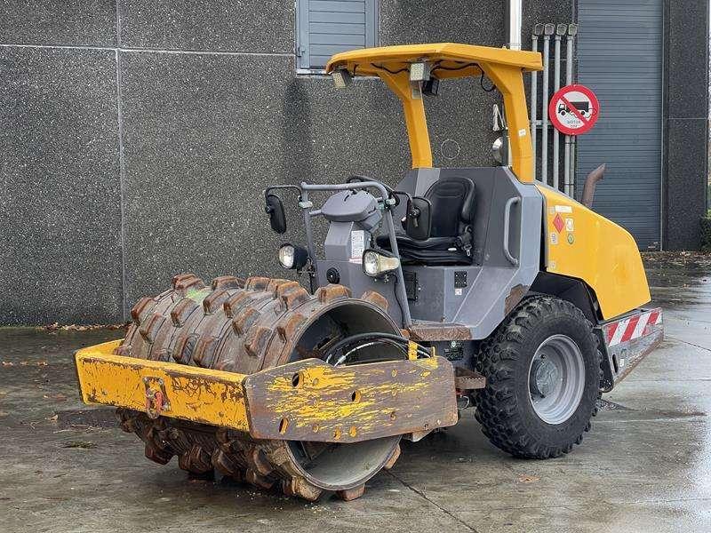 Atlas Copco DYNAPAC CA 1300 D Foto 1