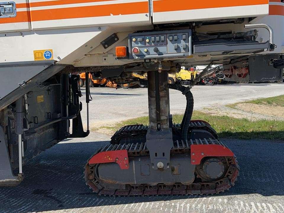 Wirtgen W 210 XP Foto 12