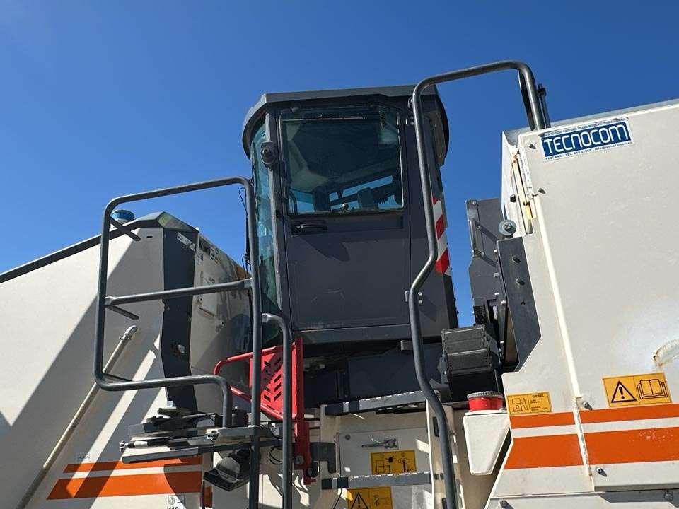 Wirtgen W 210 XP Foto 17