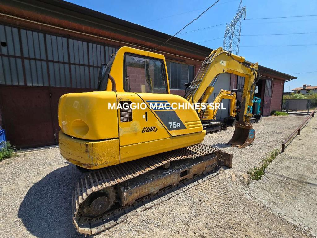 Komatsu PC75R Foto 3