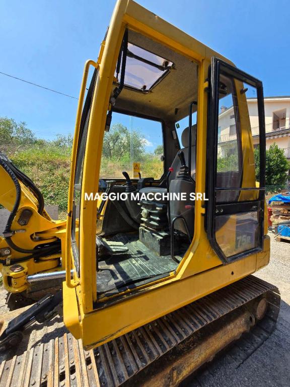 Komatsu PC75R Foto 7