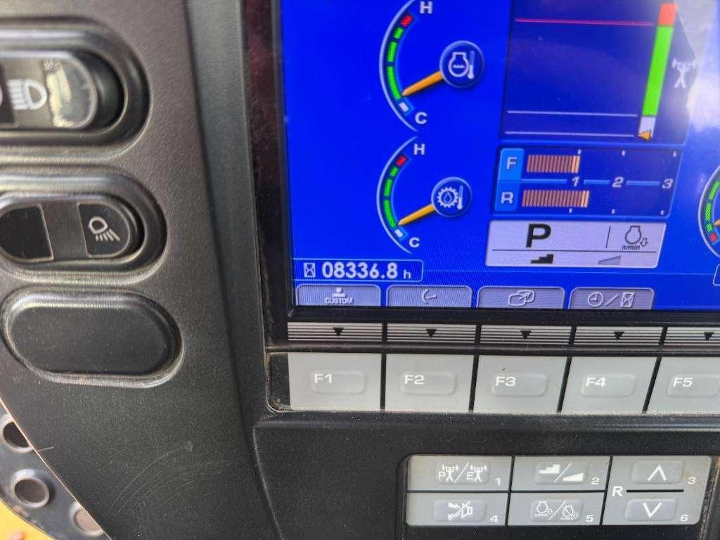 Komatsu D61PXi-24 - GPS System / Folding Blade Foto 29