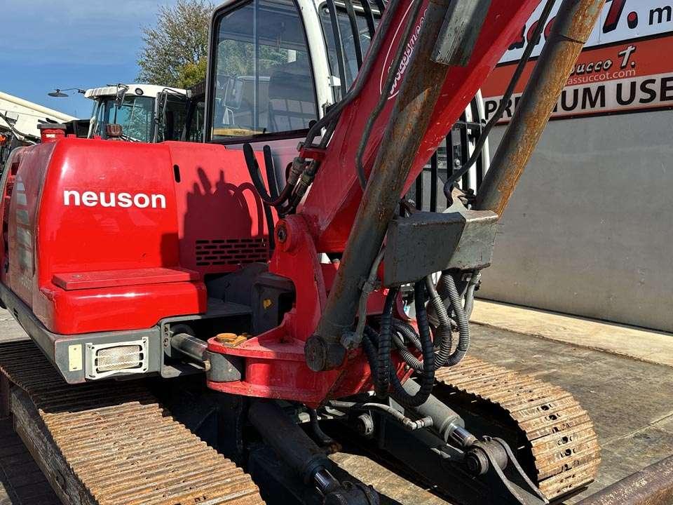 Neuson 8002 Foto 7