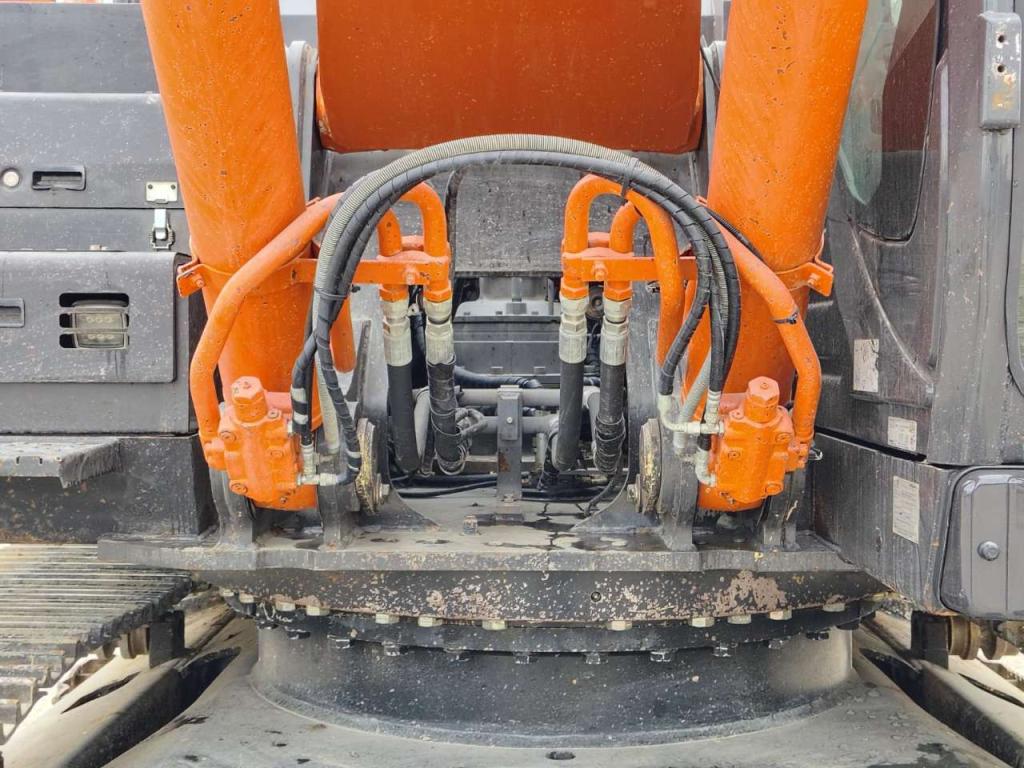Hitachi ZX 350 LCN-7 Foto 9