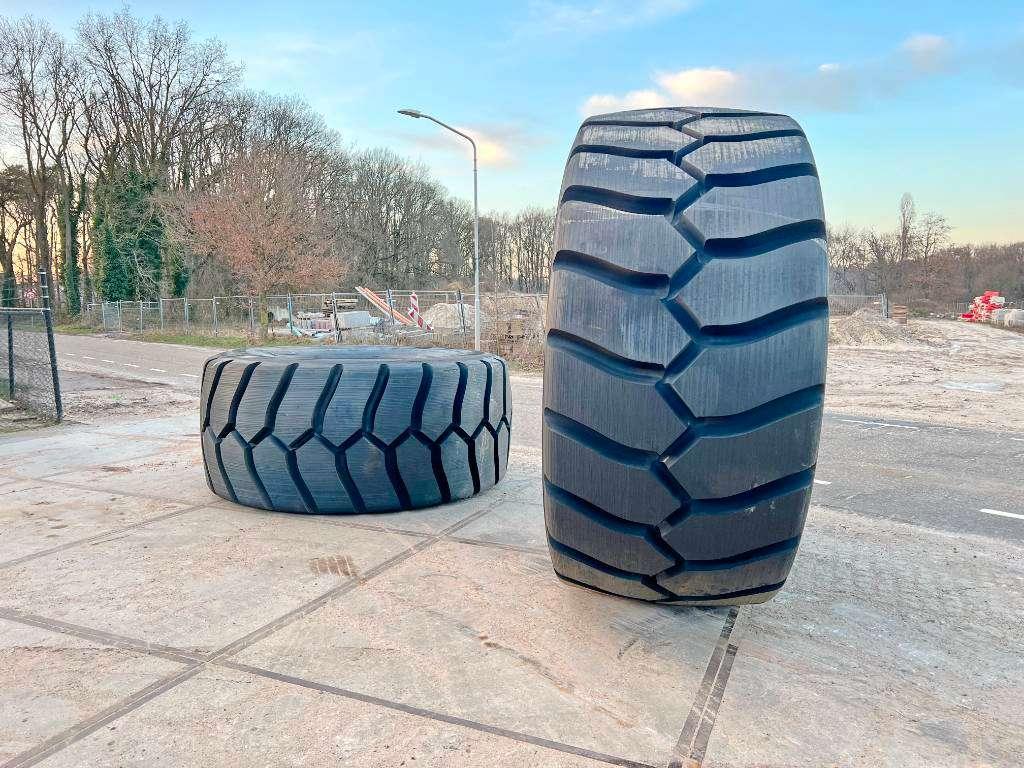 Michelin X Mine D2 45/65R45 Tyre Foto 2