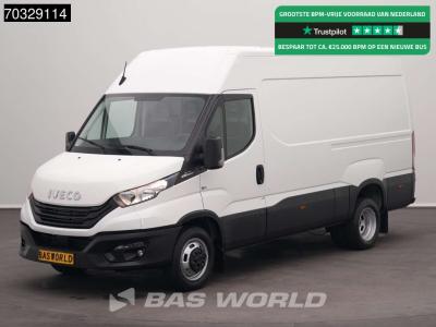 Iveco Daily 35C18 3.0L Automaat Dubbellucht L2H2 3,5t Trekhaak 180PK Airco Cruise Euro6 L2 Airco Trekhaak in vendita da BAS World B.V.