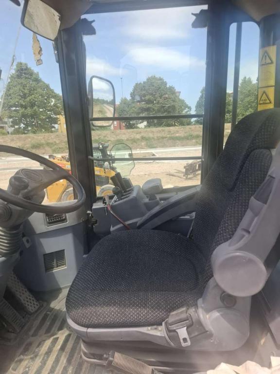 Komatsu WA200PT-5 Foto 12
