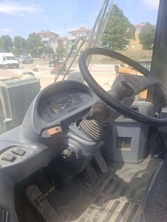 Komatsu WA200PT-5 Foto 14