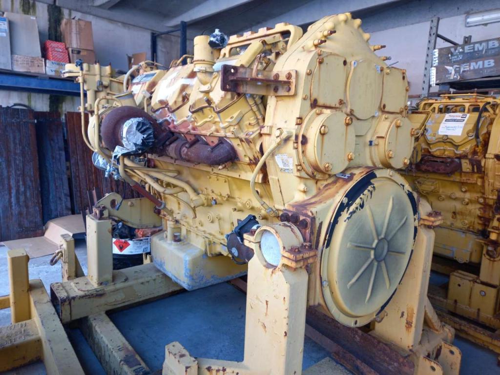 Motore a scoppio per Caterpillar C27 Foto 2