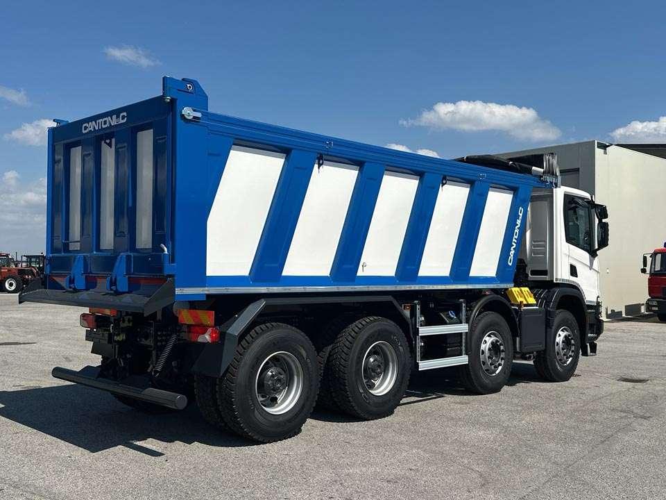 Scania P500 XT 8x4 Foto 24