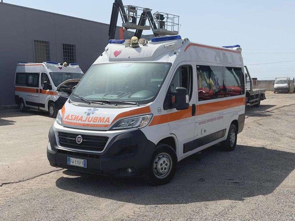 Fiat DUCATO AMBULANZA Foto 1