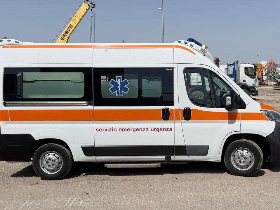 Fiat DUCATO AMBULANZA Foto 10