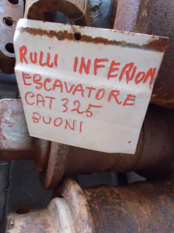 Rulli inferiori per Caterpillar 325C Foto 3