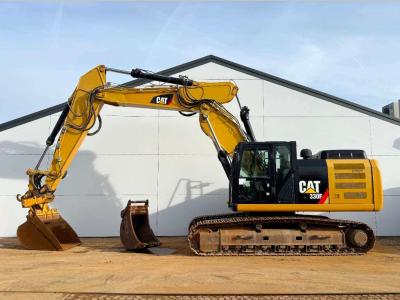 CAT 330FLN - German Machine / Triple Boom / OilQuick in vendita da Boss Machinery