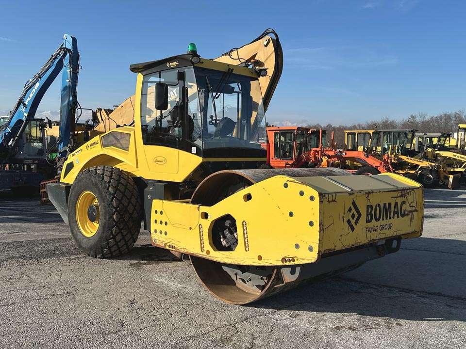 Bomag BW216 DH-5 Foto 18