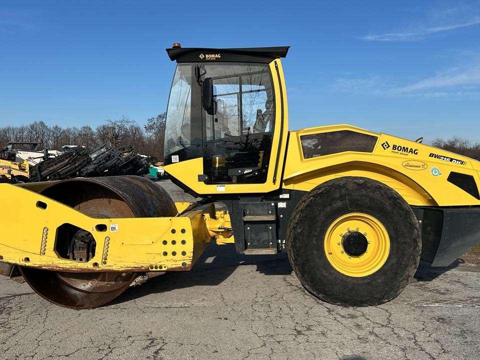 Bomag BW216 DH-5 Foto 2
