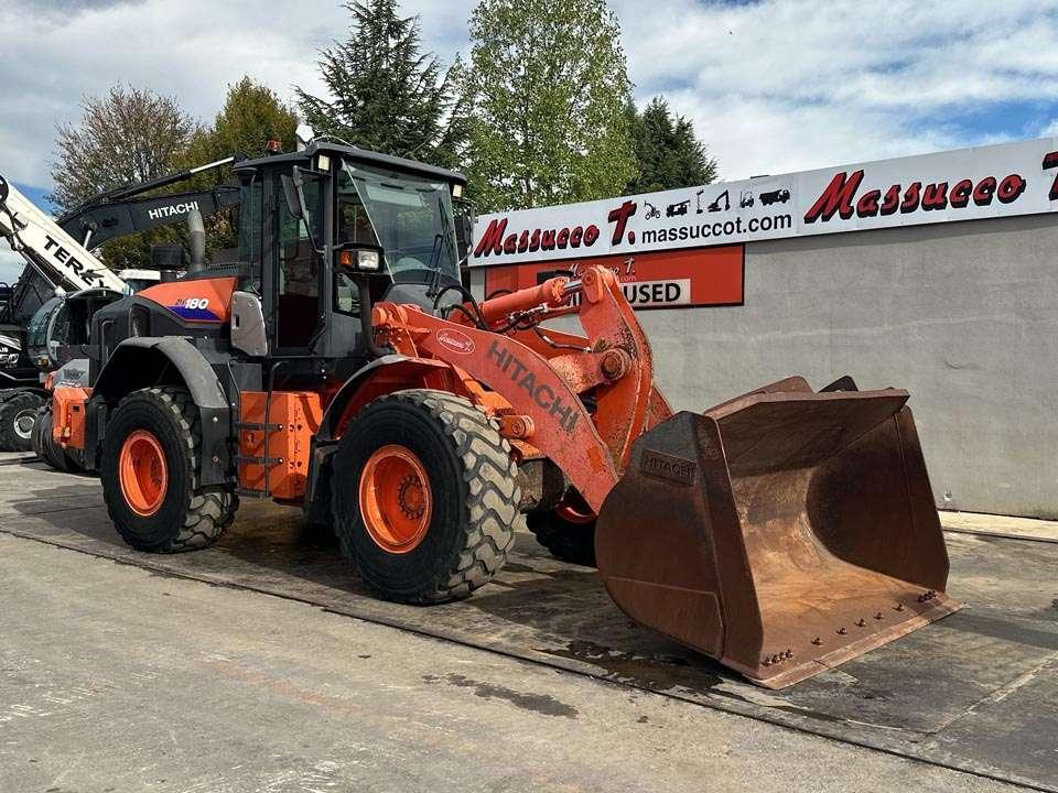 Hitachi ZW180-6 Foto 18