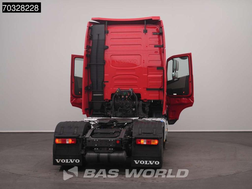 Volvo FH 460 4X2 XL 2x Tanks Navi ACC Foto 13