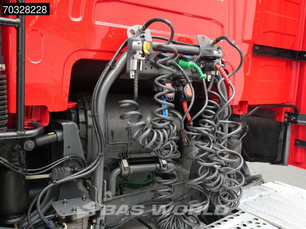 Volvo FH 460 4X2 XL 2x Tanks Navi ACC Foto 14