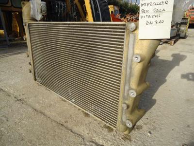 Radiatore intercooler per Hitachi ZW310 in vendita da OLM 90 Srl