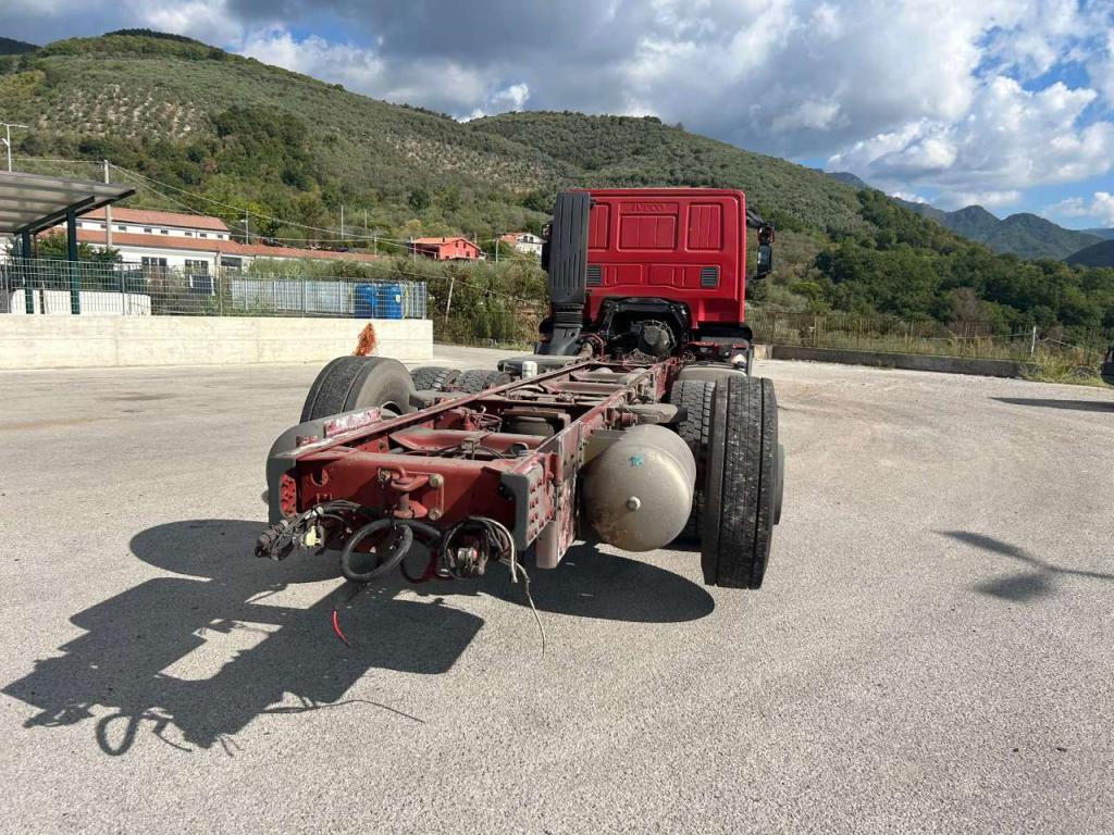 Iveco STRALIS HI-STREET 260S31 Foto 11