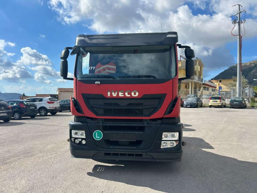 Iveco STRALIS HI-STREET 260S31 Foto 9