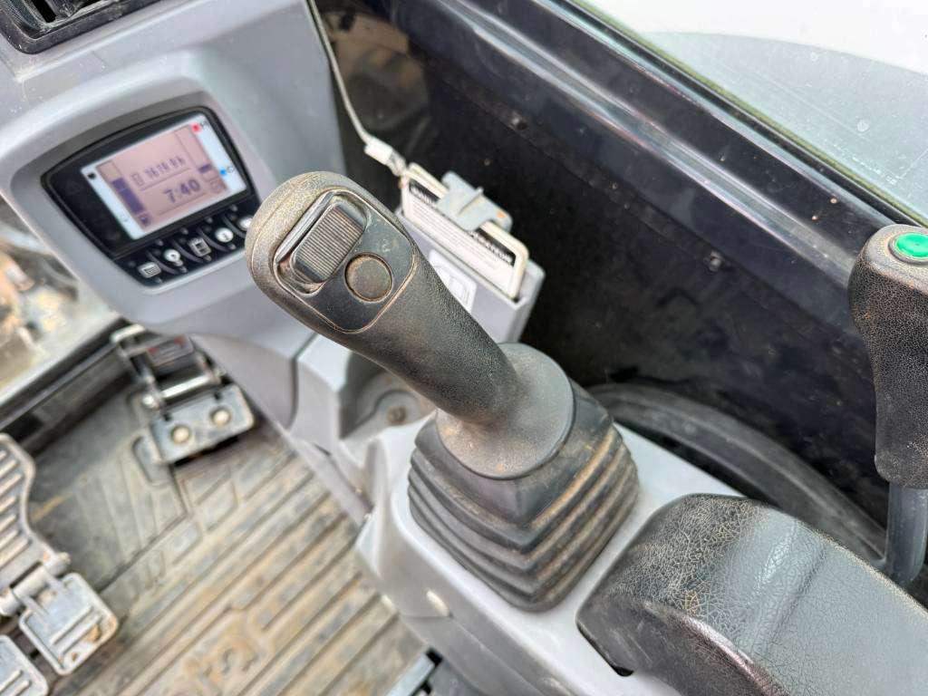 Kubota KX037-4 - Hammer Lines / Quick Coupler Foto 10