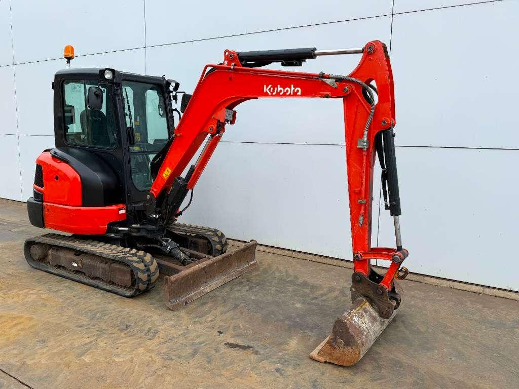 Kubota KX037-4 - Hammer Lines / Quick Coupler Foto 7