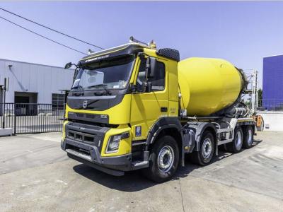 Volvo FMX 370 + LIEBHERR 10 m3 in vendita da Braem NV