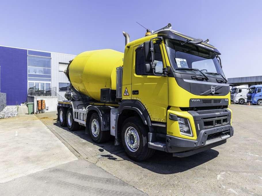 Volvo FMX 370 + LIEBHERR 10 m3 Foto 2