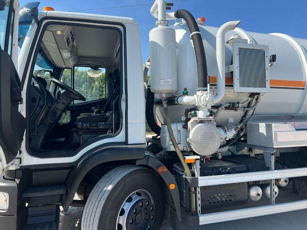 Iveco EUROCARGO 180E28 CON CISTERNA SPURGO Foto 2