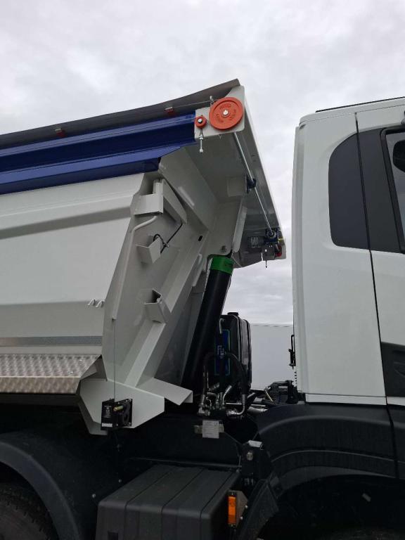 Iveco T WAY AD400T50 8X4 NEW 2024 Foto 13