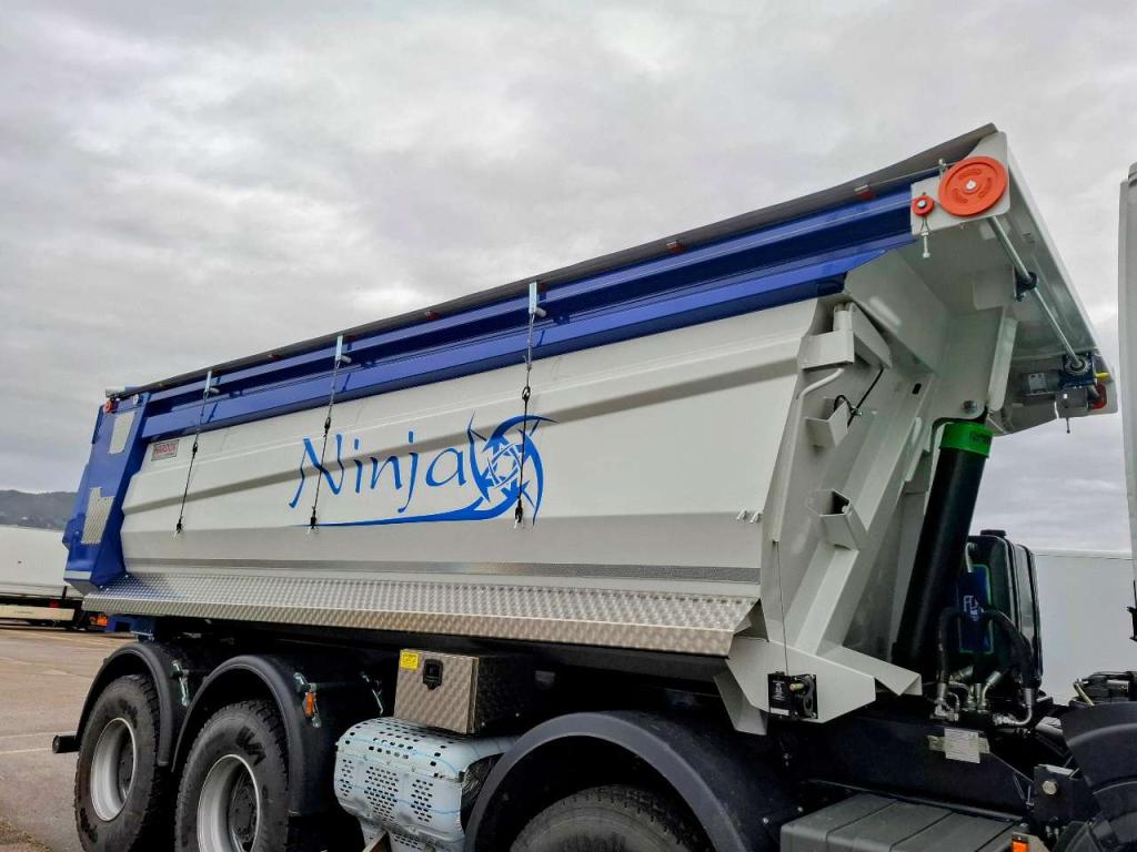 Iveco T WAY AD400T50 8X4 NEW 2024 Foto 15