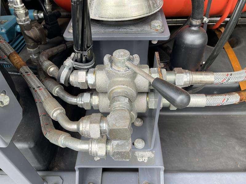 Atlas Copco QAC 1450 Twin Power Foto 7