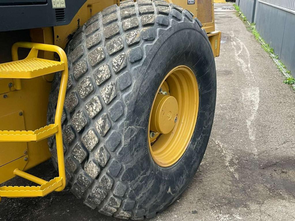 Caterpillar CS66 B Foto 16
