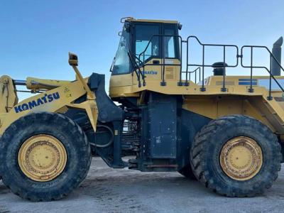 Komatsu WA 600