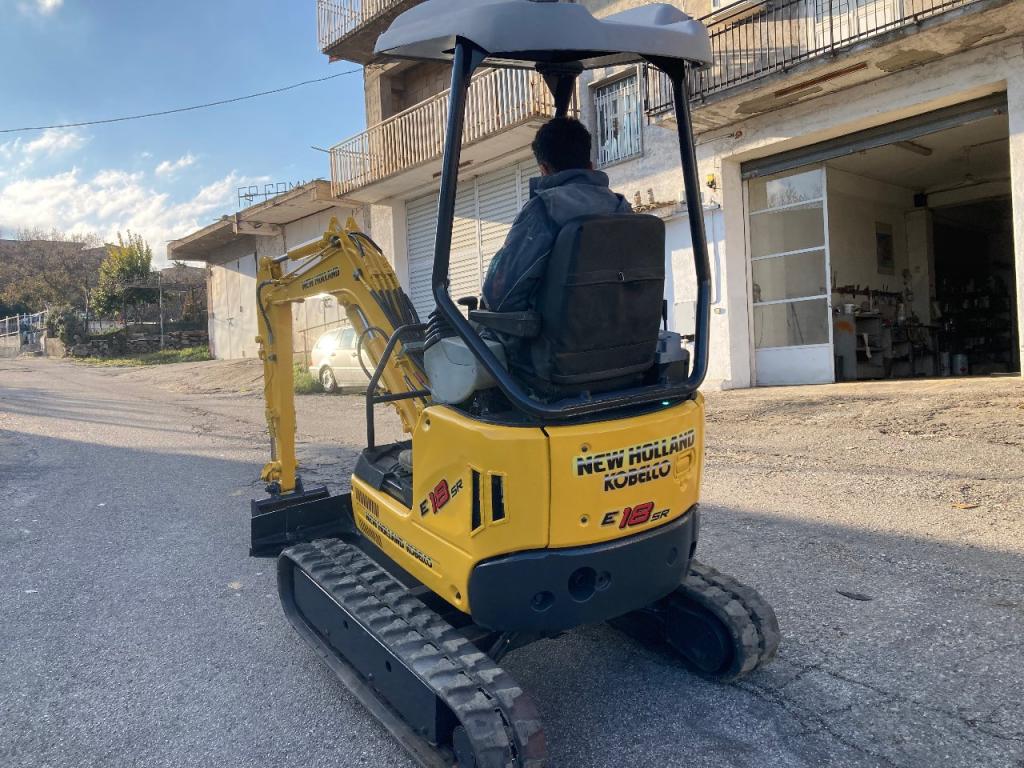 New Holland 18 sr Foto 9