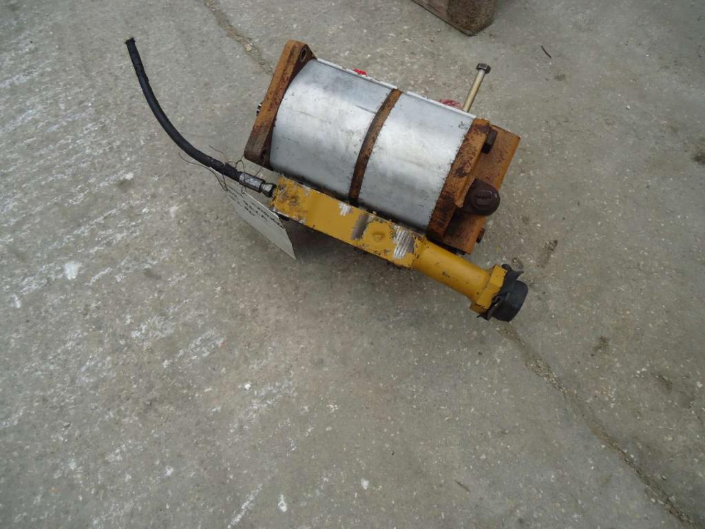 Pompa idraulica per Fiat Allis FL20 Foto 3